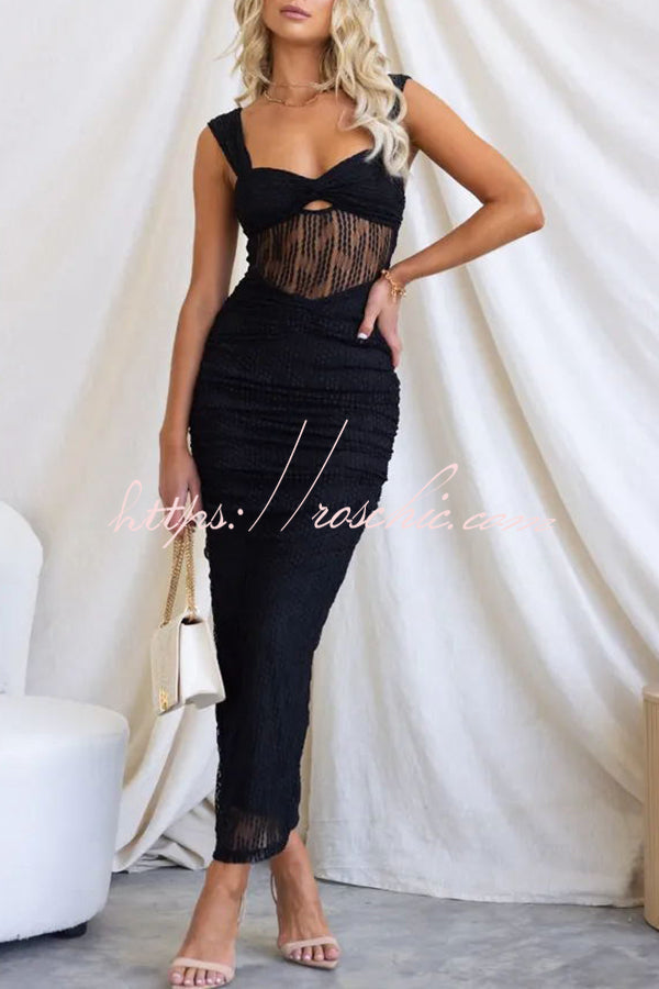 Effortlessly Elegant Dress with a Timeless Design
