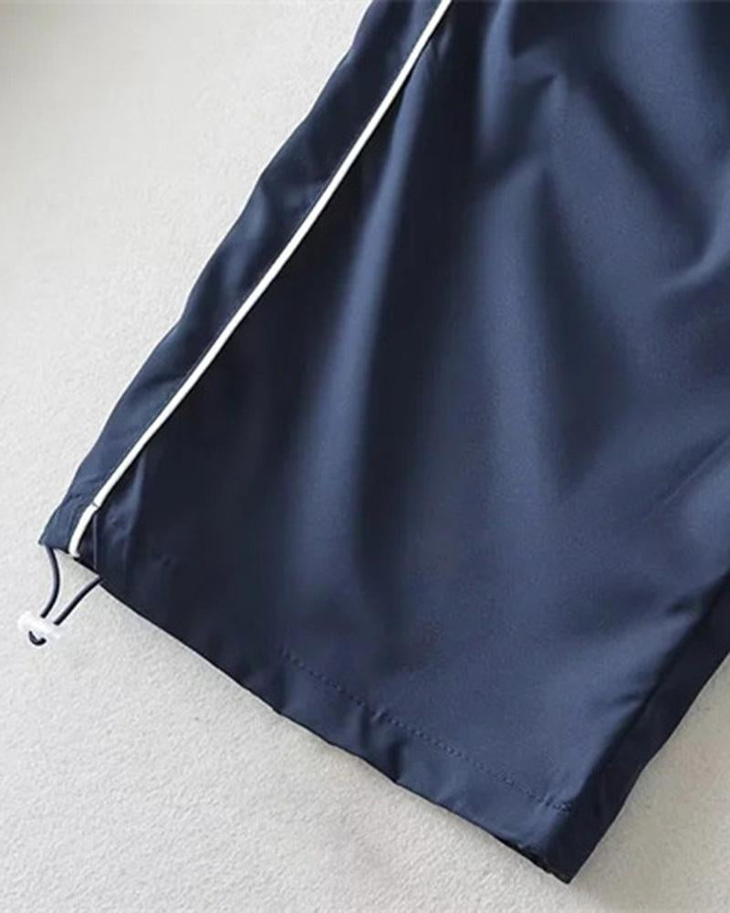 Well Tailored Pants with a Graceful Silhouette