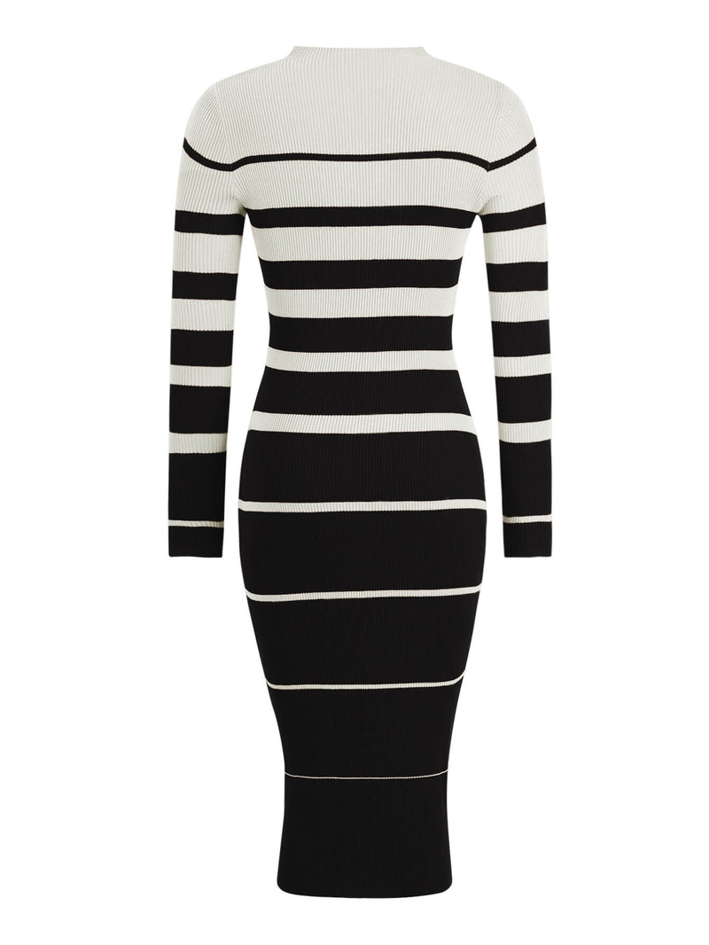 Effortlessly Elegant Sweater with a Timeless Design