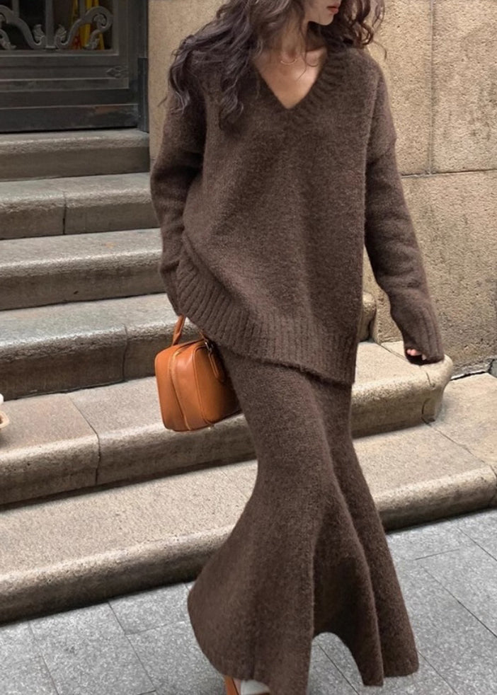 Elegantly Styled Sweater for Everyday Wear