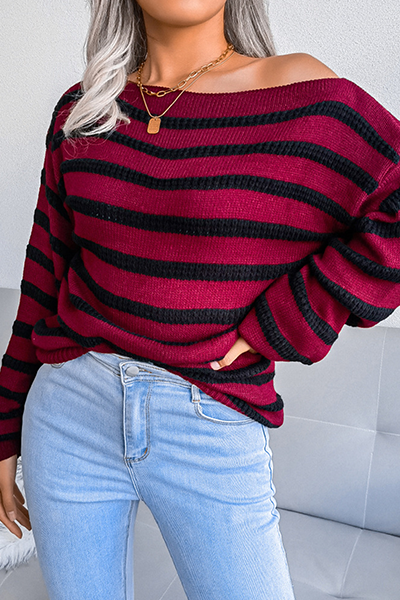 Classic Vintage Sweater with a Flattering Fit