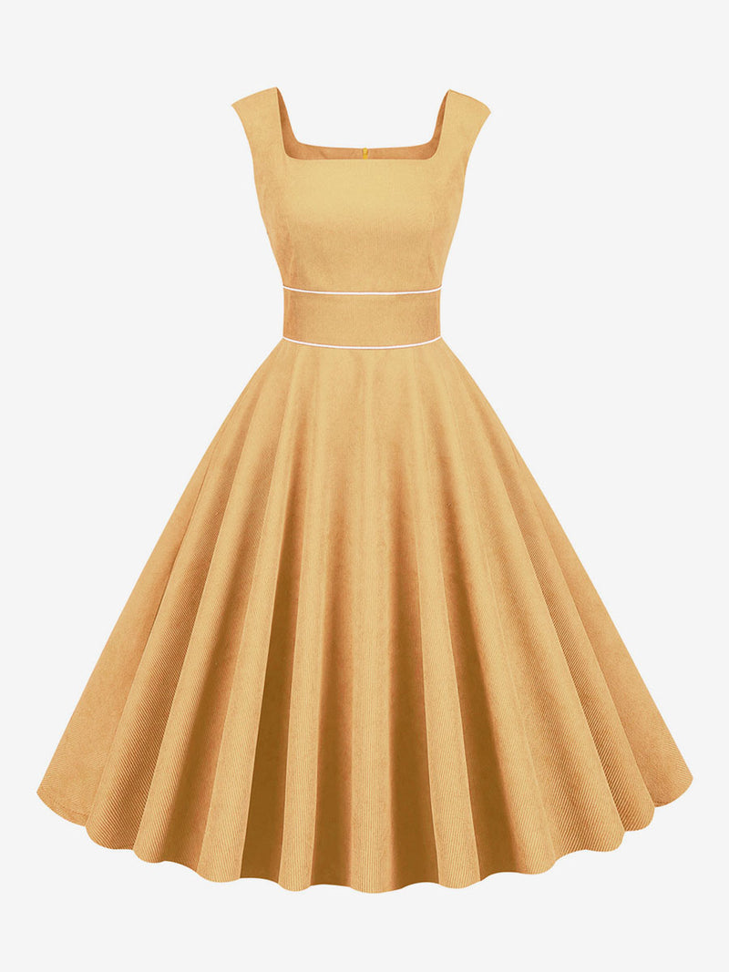 Classic Vintage Dress with a Flattering Fit