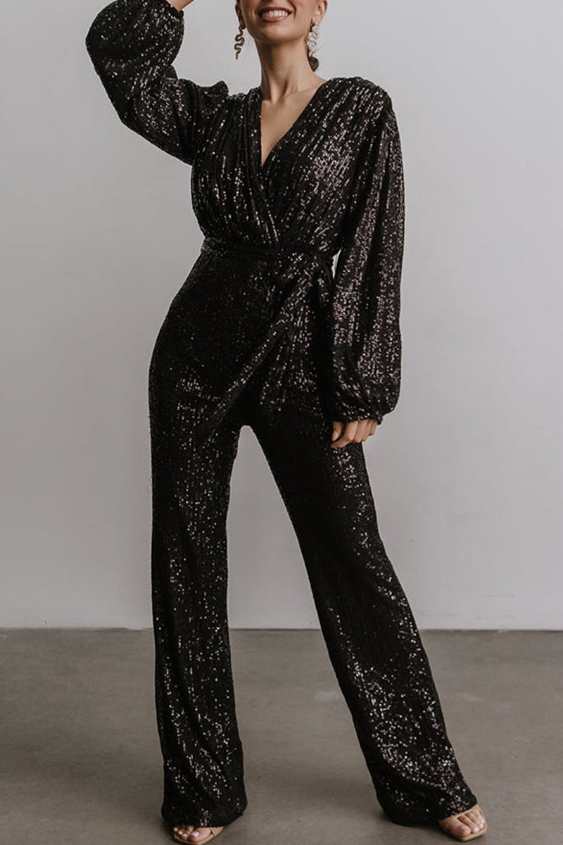 Effortlessly Elegant Garment with a Timeless Design