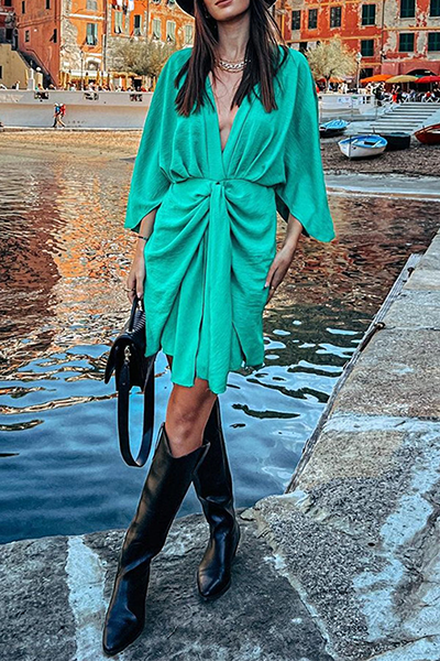 Beautifully Crafted Dress in a Classic Style