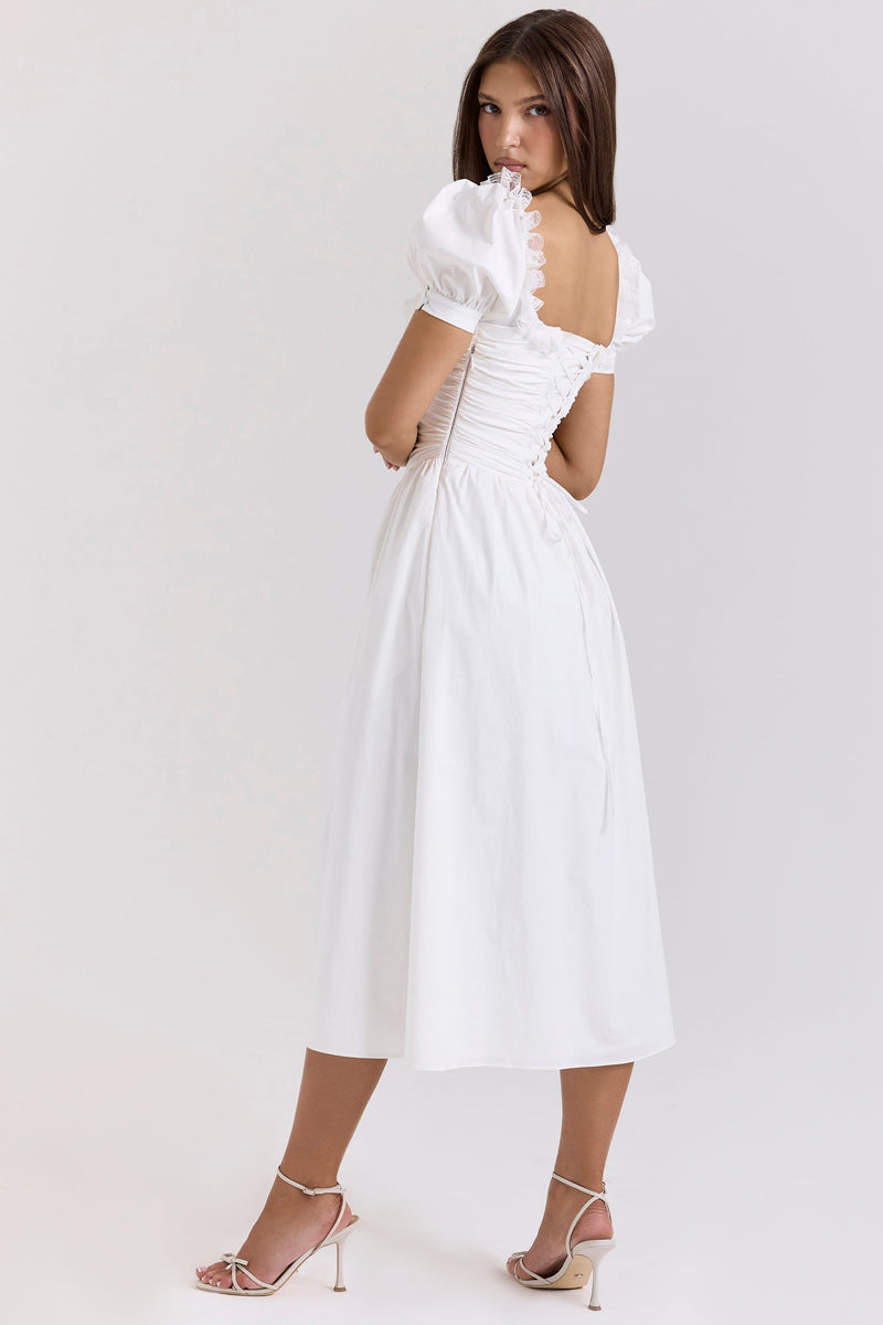 Gracefully Styled Dress for Any Occasion