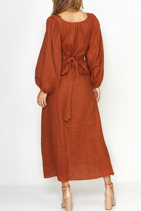 Classic Vintage Dress with a Flattering Fit
