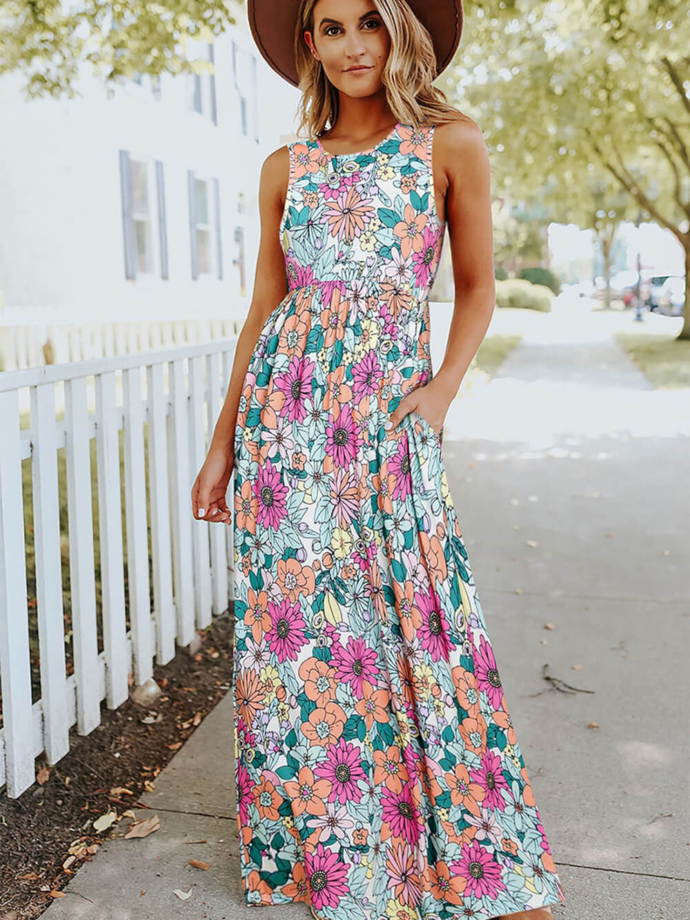 Beautifully Crafted Dress in a Classic Style