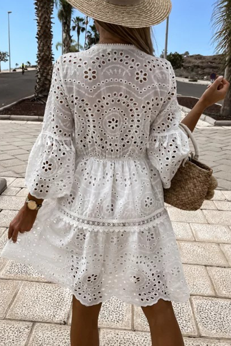 Gracefully Styled Dress for Any Occasion