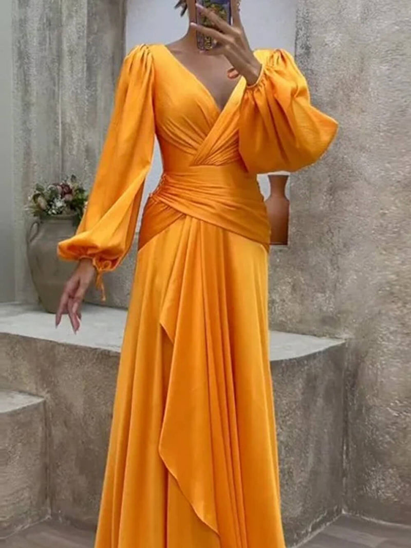 Sophisticated Dress with a Clean Classic Look