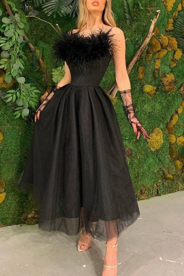 Classic Vintage & Enduringly Stylish Dress