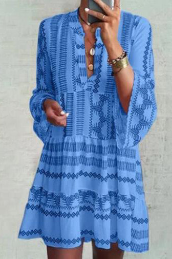 Gracefully Styled Dress for Any Occasion