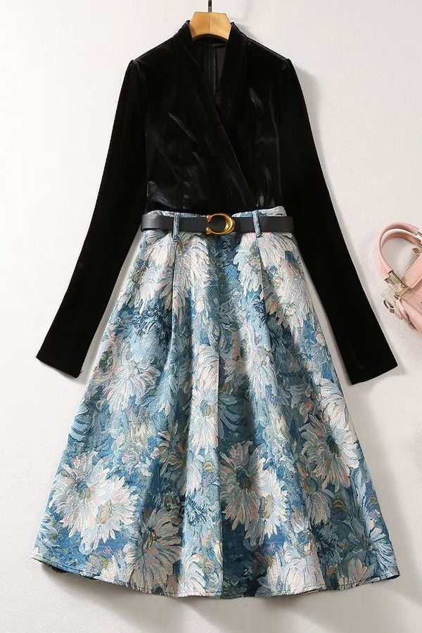 Beautifully Crafted Dress in a Classic Style