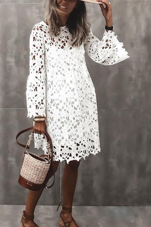 Beautifully Crafted Dress in a Classic Style