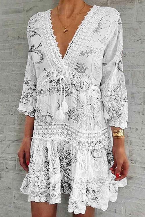 Classic Vintage & Enduringly Stylish Dress