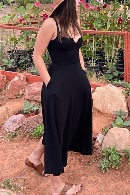 Gracefully Styled Dress for Any Occasion