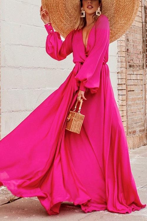 Sophisticated Dress with a Clean Classic Look