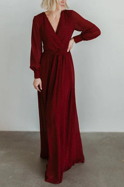 Sophisticated Dress with a Clean Classic Look