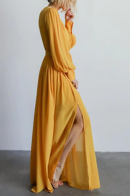 Sophisticated Dress with a Clean Classic Look