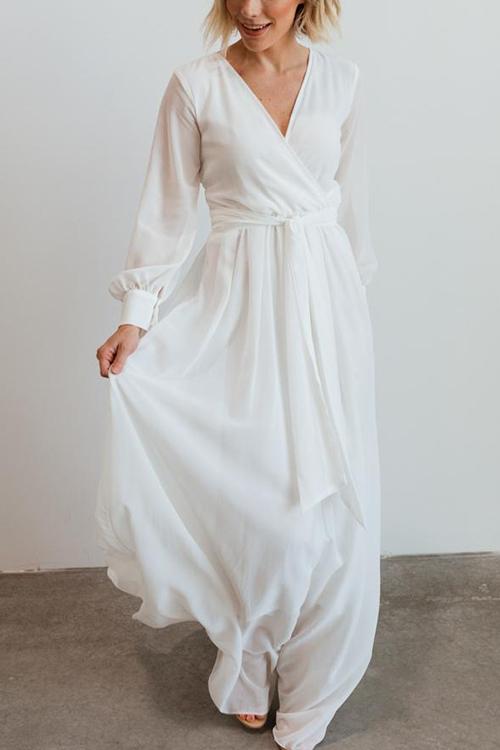 Sophisticated Dress with a Clean Classic Look
