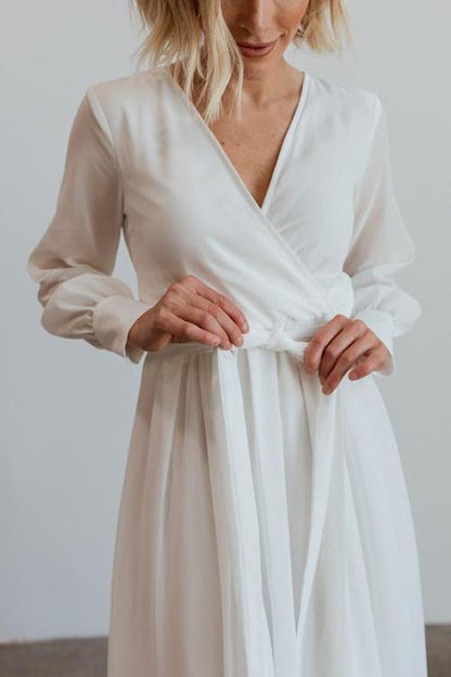Sophisticated Dress with a Clean Classic Look