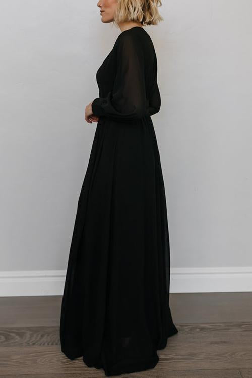 Sophisticated Dress with a Clean Classic Look