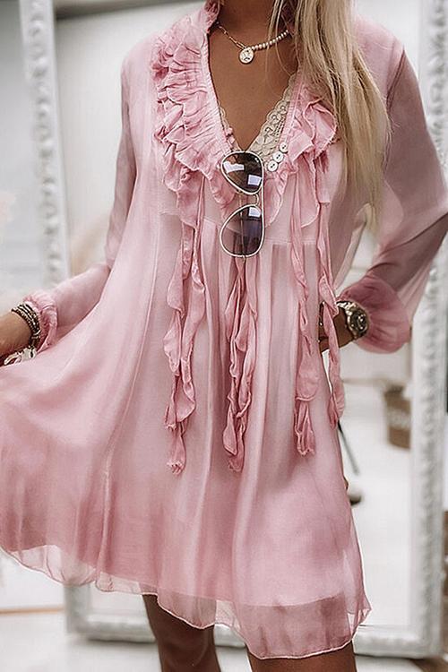 Beautifully Crafted Dress in a Classic Style