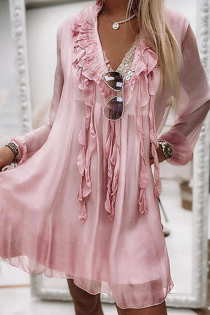 Beautifully Crafted Dress in a Classic Style