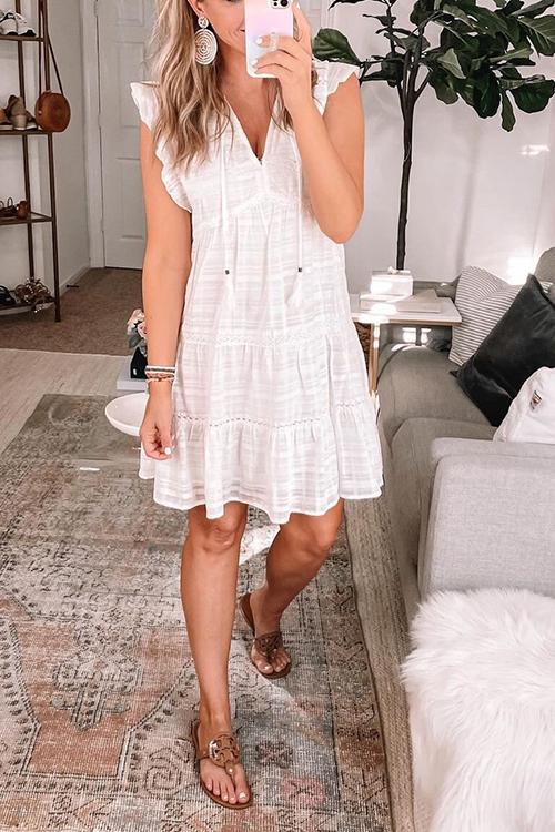 A Vintage Style Dress with Delicate Timeless Details