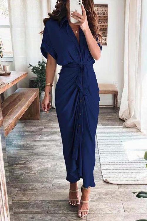 Sophisticated Dress with a Clean Classic Look