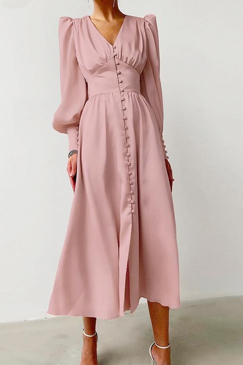 Sophisticated Dress with a Clean Classic Look