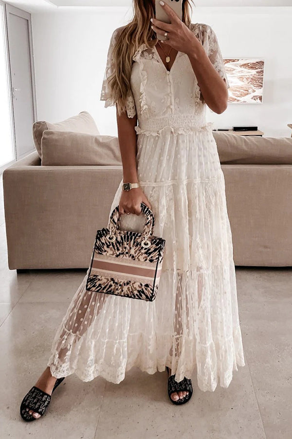 Sophisticated Dress with a Clean Classic Look