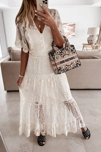 Sophisticated Dress with a Clean Classic Look