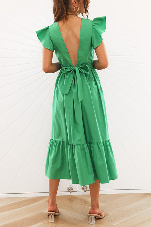 Effortlessly Elegant Dress with a Timeless Design