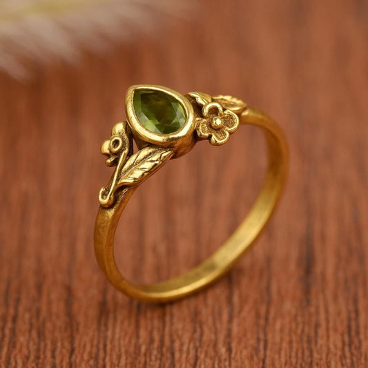 Green Petal Ring