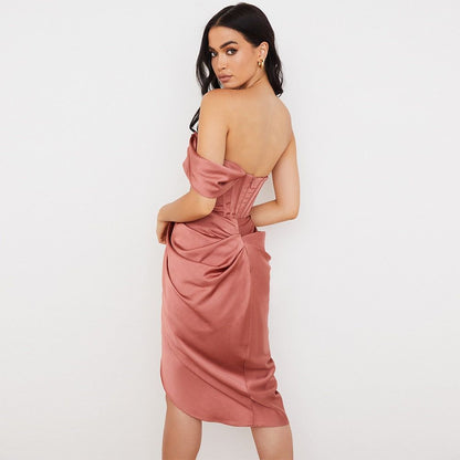 Sophisticated Dress with a Clean Classic Look
