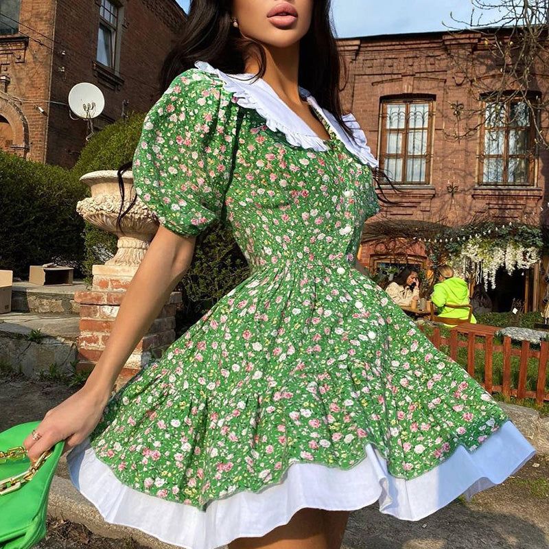 Classic Vintage & Enduringly Stylish Dress