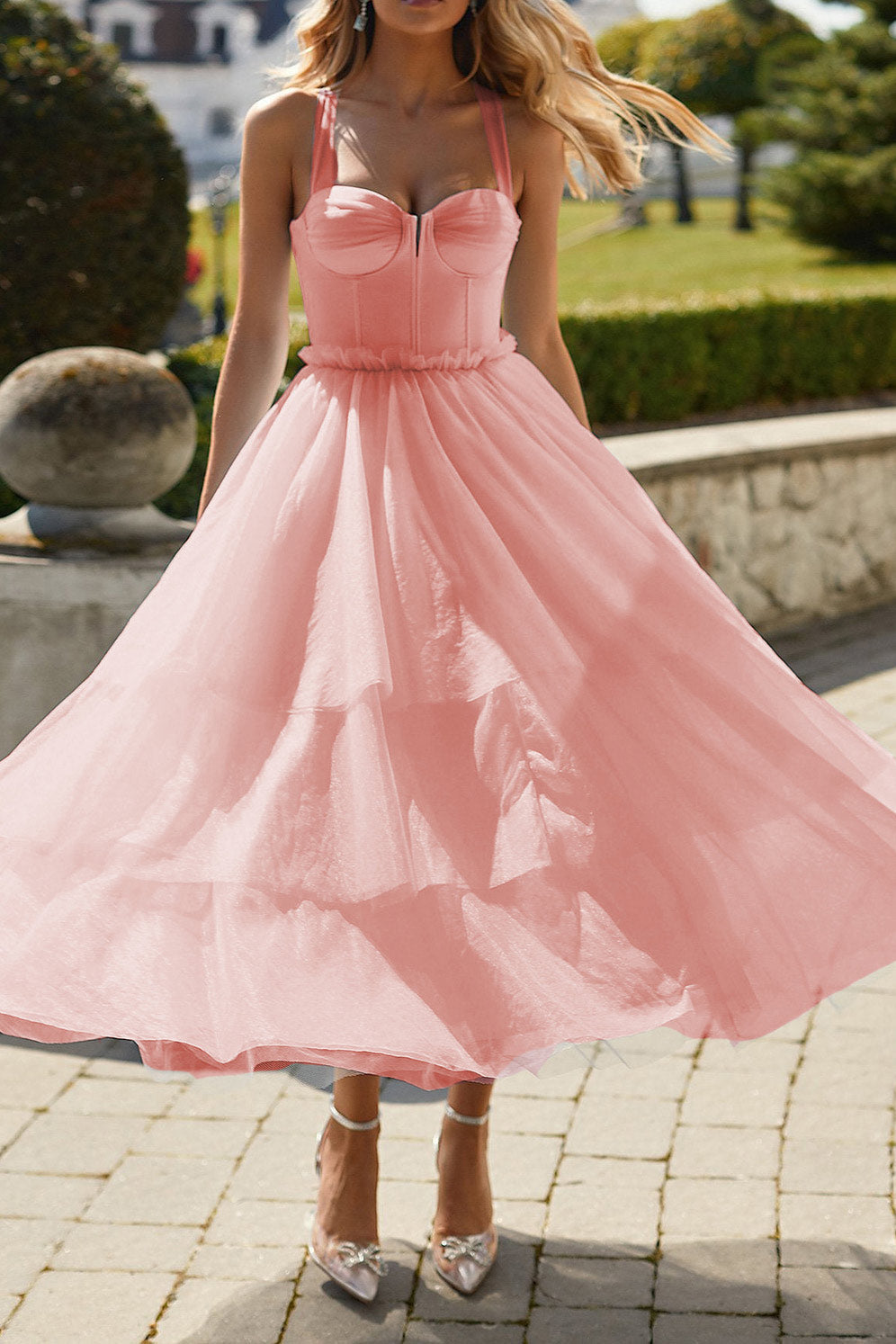 Sophisticated Dress with a Clean Classic Look