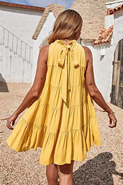 Effortlessly Elegant Dress with a Timeless Design