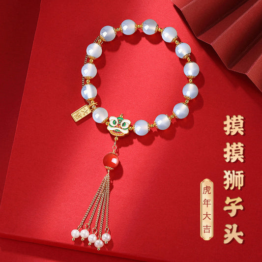 Beautiful Bracelet with Unique Style