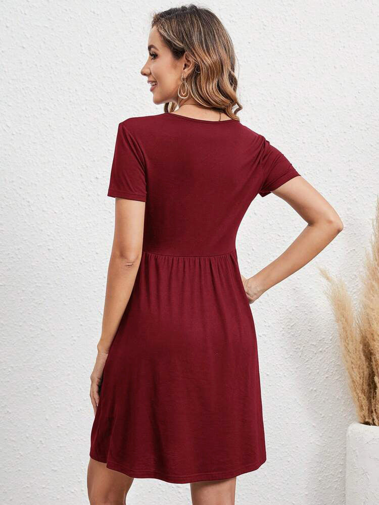 Beautifully Crafted Dress in a Classic Style