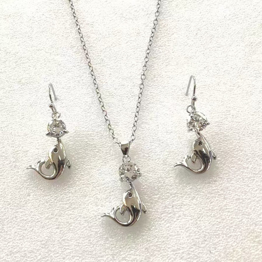 Classic Set with Timeless Appeal