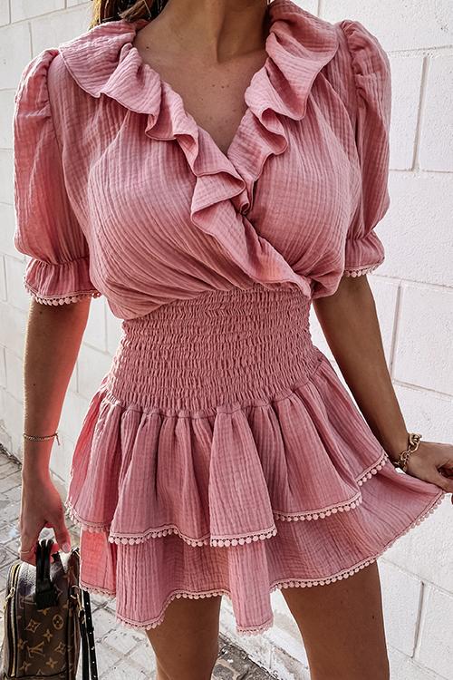 Gracefully Styled Dress for Any Occasion