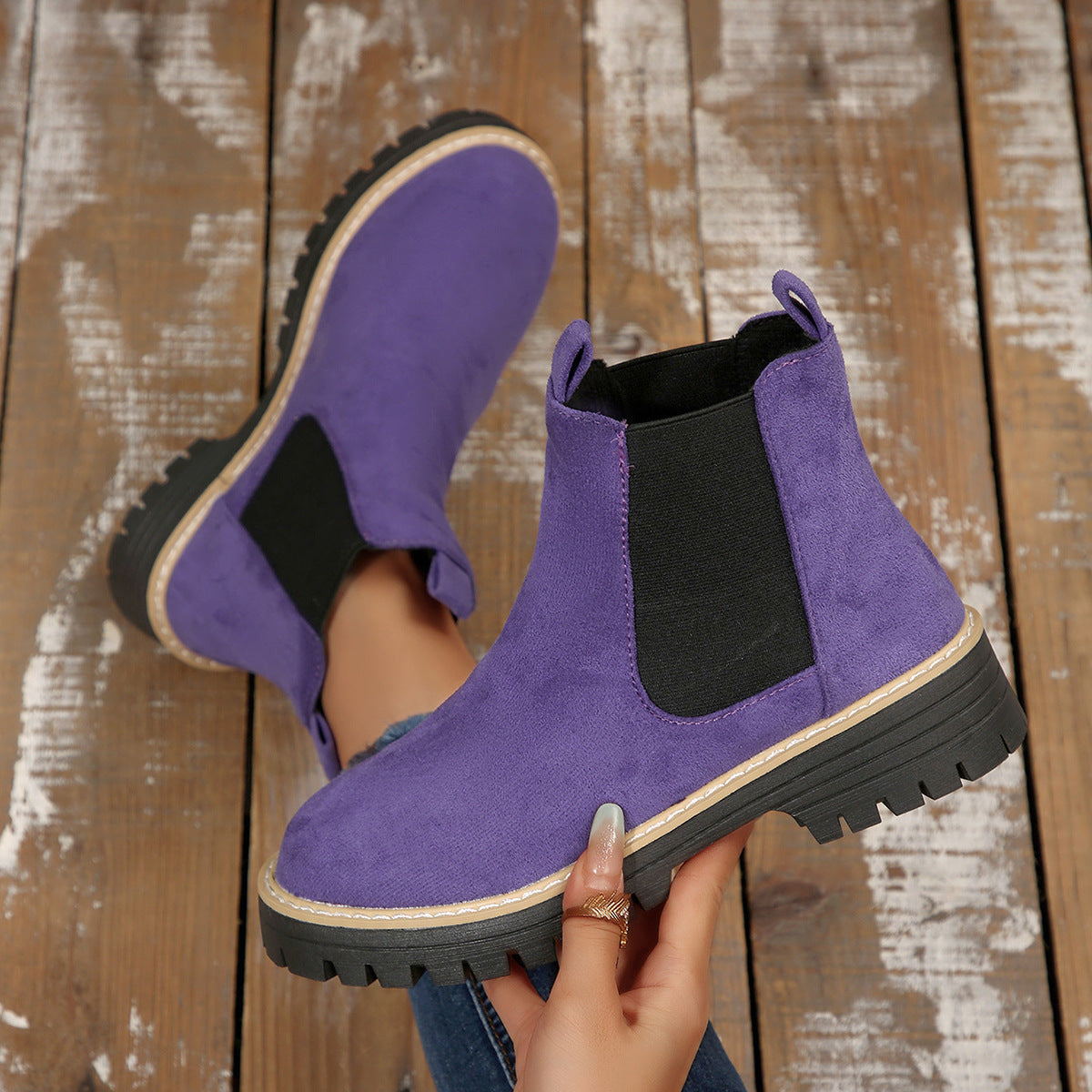 Graceful Orthopedic Boots for Modern Look