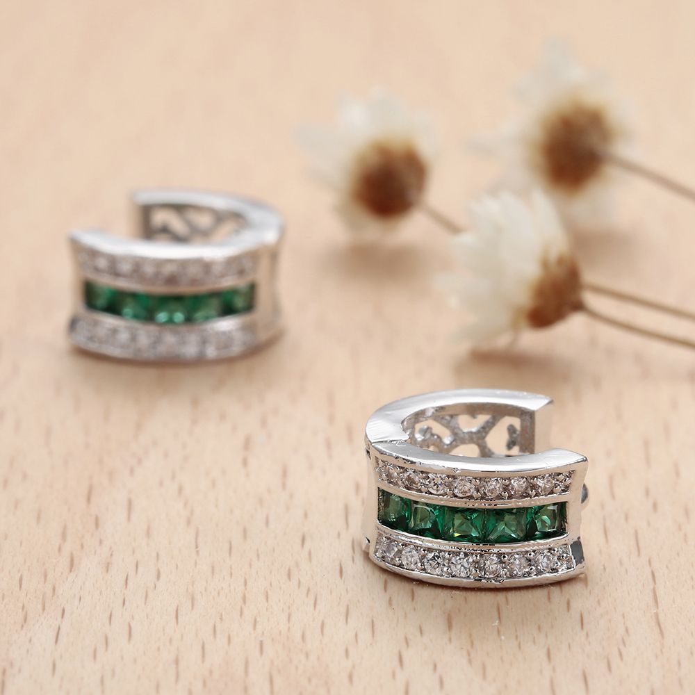 Stunning Earring for Daily Wear