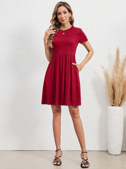 Beautifully Crafted Dress in a Classic Style