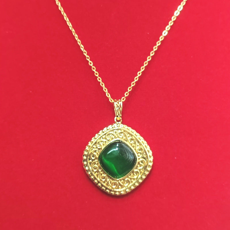 Charming Necklace for Any Occasion