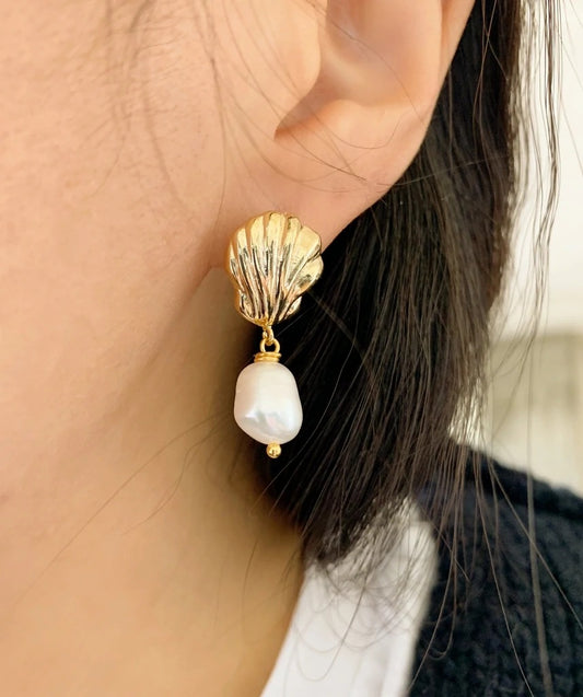Elegant Pearl Earring for Every Occasion