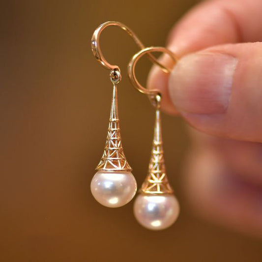 Charming Pearl Earring for Any Occasion