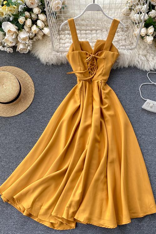 Gracefully Styled Dress for Any Occasion