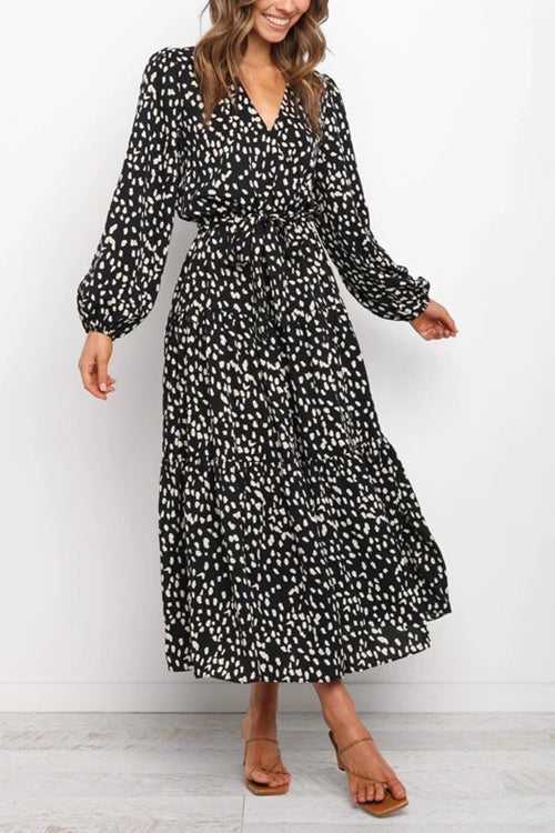 Sophisticated Dress with a Clean Classic Look